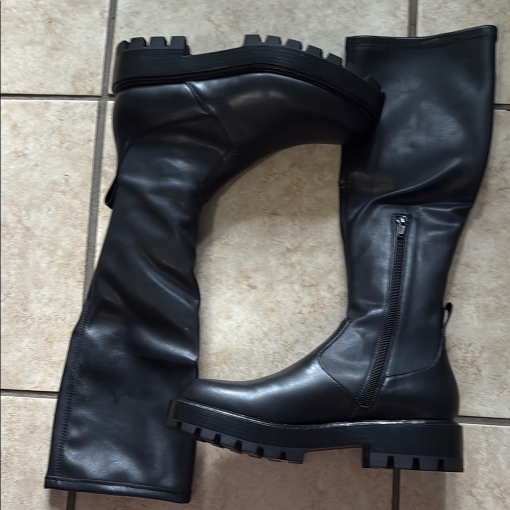 Charles & Keith Black Over the Knee Boots with Sturdy Construction